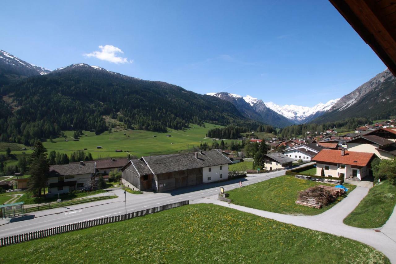 Klauserhof Trins Exteriér fotografie
