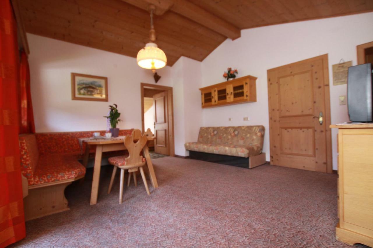 Klauserhof Trins Exteriér fotografie